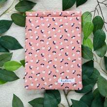 Load image into Gallery viewer, Birds eye view of Eliza laying flat.