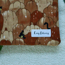 Load image into Gallery viewer, Pumpkin Kitties Book Sleeve