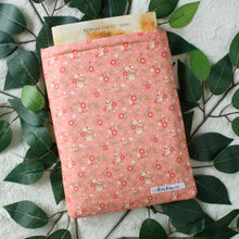 Load image into Gallery viewer, Daisy Field Book Sleeve