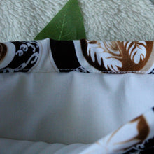 Load image into Gallery viewer, Coffee Shop is being held open, which shows a white fabric inlay.