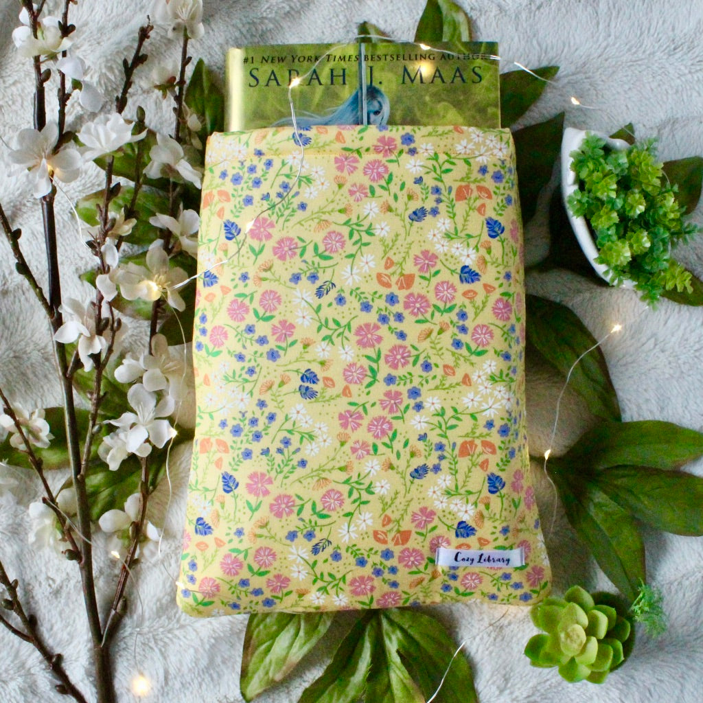 Summer Floral Book Sleeve | Last Chance + Limited Edition